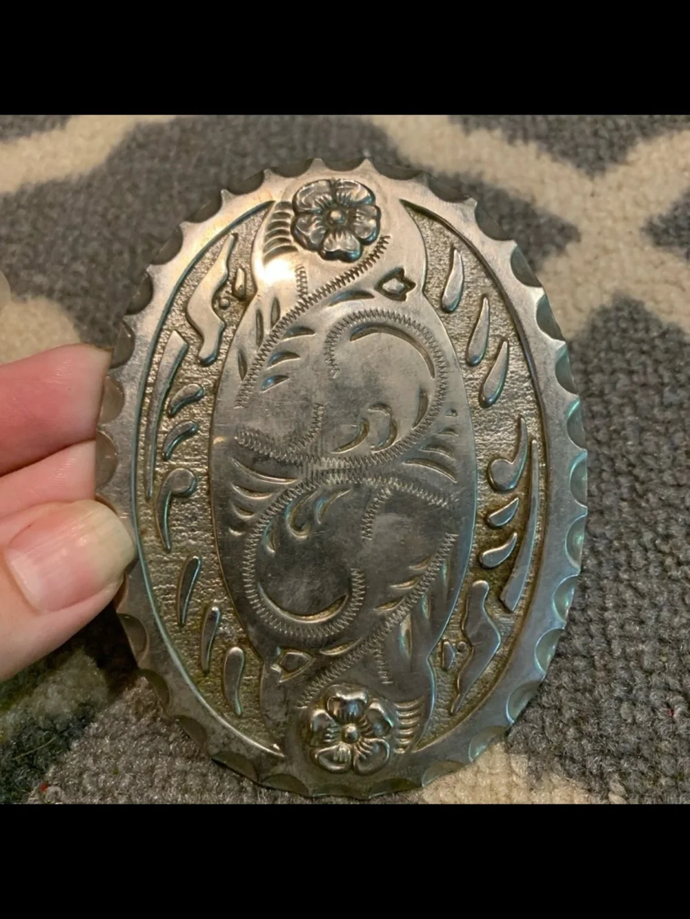 Vintage Western Style  Engraved Oval Belt Buckle - Silver Tone